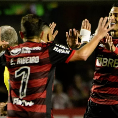 Copa do Brasil: Flamengo abre vantagem sobre o São Paulo; Fluminense e ...