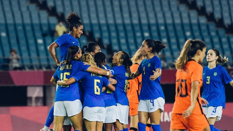 Brasil e Holanda empatam em jogo cheio de gols no futebol feminino -  Esportes - R7 Olimpíadas